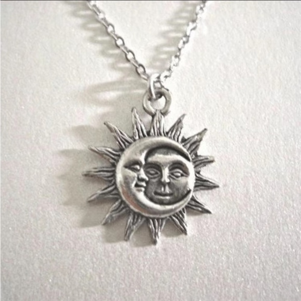 NWOT - Unisex Classical Creative Bohemian Sun & Moon Necklace Pendant (Silver)